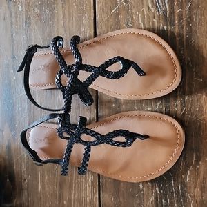 Universal Thread Black Sandals - Size 8.5